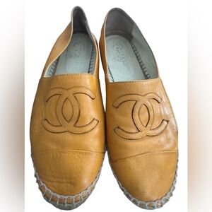 Chanel Lambskin leather espadrilles Size 9